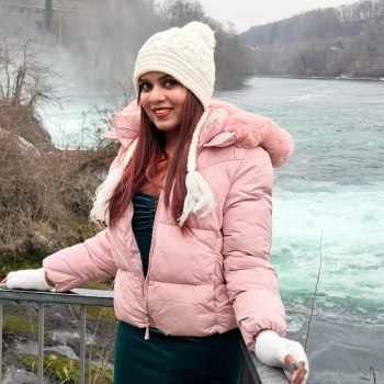 Opiekunka: Hefzeeba M.