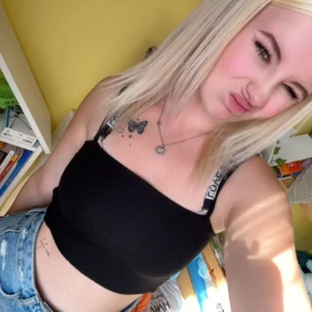 Opiekunka: Olivia J.
