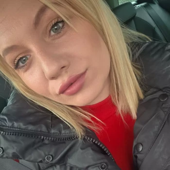 Opiekunka: Karolina C.