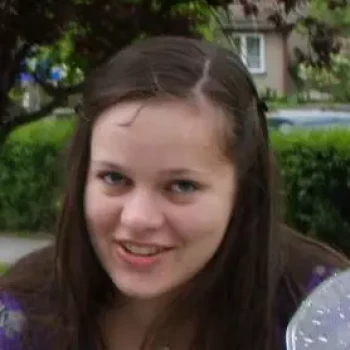 Opiekunka: Anna