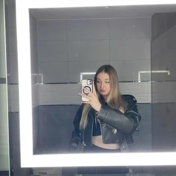 Opiekunka: Karolina S.