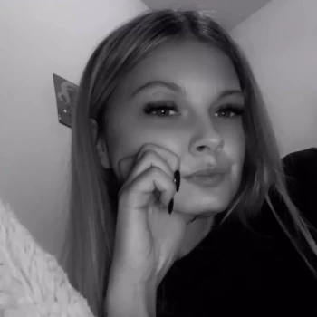 Opiekunka: Oliwia N.