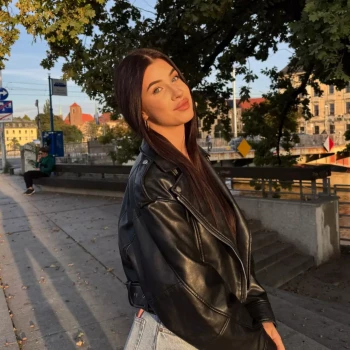 Opiekunka: Yelyzaveta L.