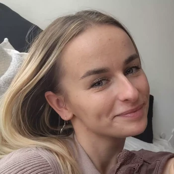 Opiekunka: Karolina F.