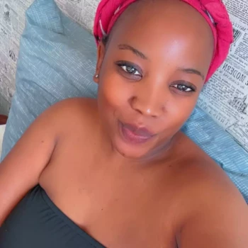 Opiekunka: Vimbainashe M.