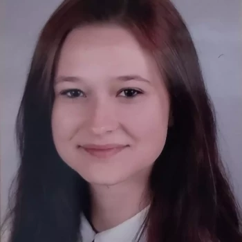 Opiekunka: Karolina G.