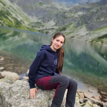 Opiekunka: Pola B.