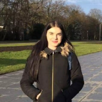 Opiekunka Natalia C.: Mam na imię Natalia mam 19 . Szczecin