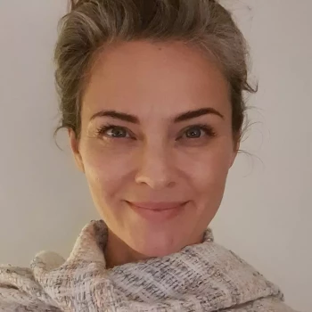 Opiekunka: Stephanie M.