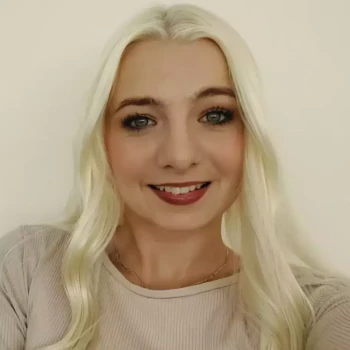 Opiekunka: Viktoryia K.