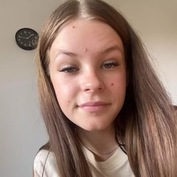 Opiekunka: Karolina M.