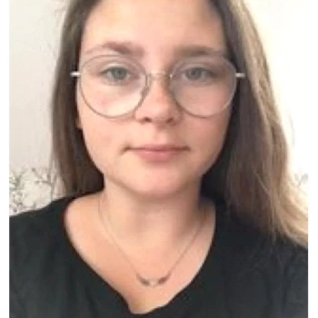 Opiekunka: Karolina B.
