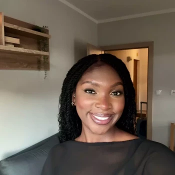 Opiekunka: Leonah C.