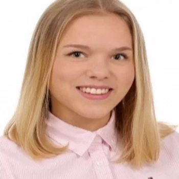 Opiekunka: Karolina S.