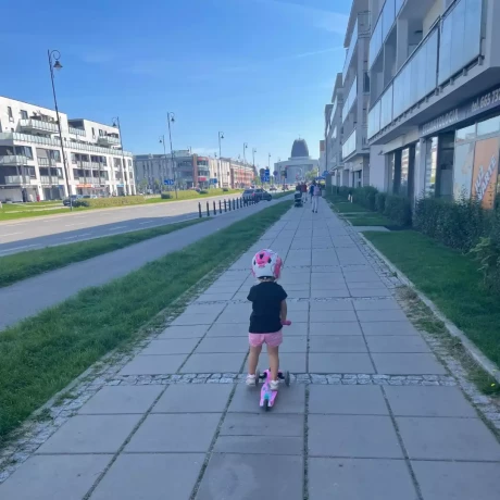 Szukam: Opieka nad dzieckiem pełen etat - Warszawa, Wawer