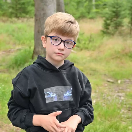 Szukam: Szukam opiekunki dla 12 letniego autystycznego syna