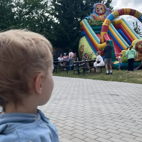 Szukam: Potrzebna niania