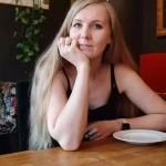 profil osoby sprzątającej
