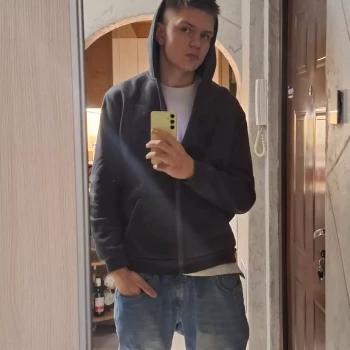 Pomoc domowa: Kamil S.