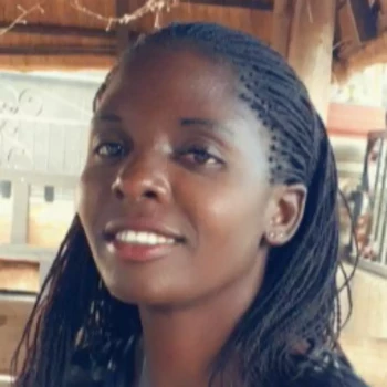 Pomoc domowa: Catherine K.