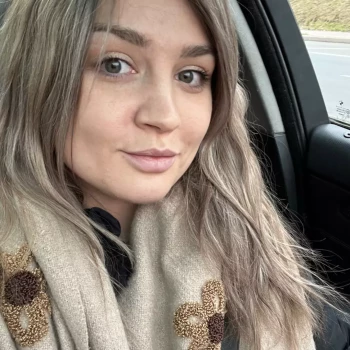 Pomoc domowa: Yuliia S.