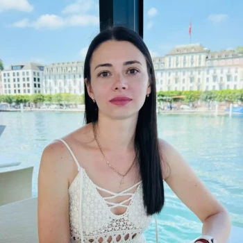 Pomoc domowa: Rehina S.