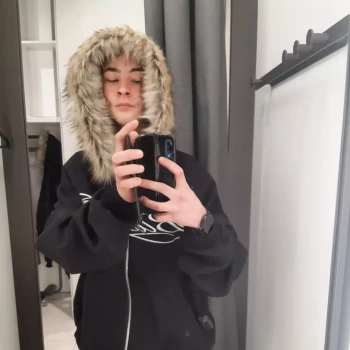 Pomoc domowa: Krystian D.