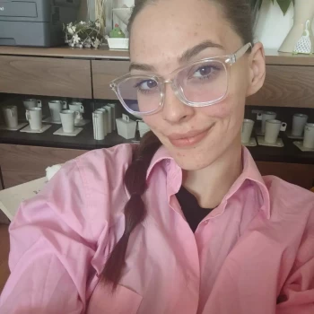 Pomoc domowa: Julia L.