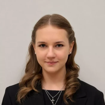 Pomoc domowa: Yelyzaveta M.