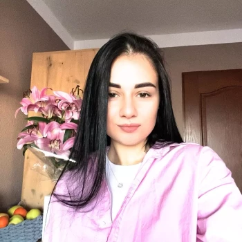 Pomoc domowa: Dina V.