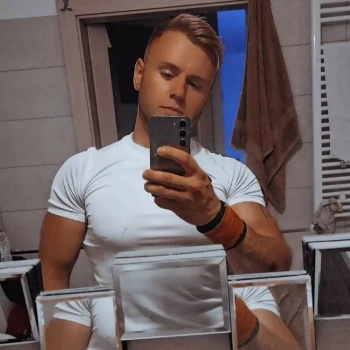Pomoc domowa: Dawid M.