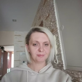 Pomoc domowa: Julia R.