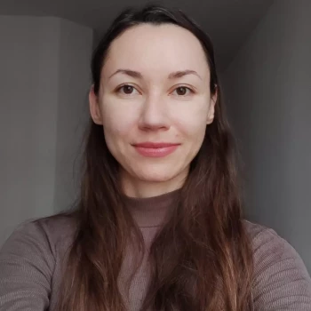 Pomoc domowa: Yulia L.