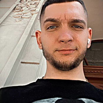 Pomoc domowa: Artem L.