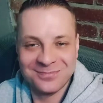 Pomoc domowa: Tomasz T.