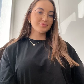 Pomoc domowa: Julia G.