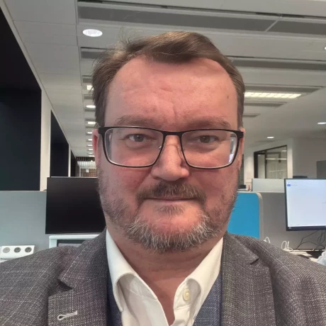 Szukam: Szukam pomocy do sprzątania 2 razy w miesiącu 