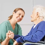 opieka seniora - zdjęcie ogłoszenia Pomoc przy opiece