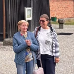 opieka seniora - zdjęcie ogłoszenia Poszukujemy osoby do opieki i towarzystwa dla seniorki z chorobą Alzheimera (kilka godzin tygodniowo)