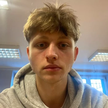 Opiekun: Fryderyk G.