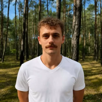 Opiekun: Maciej C.