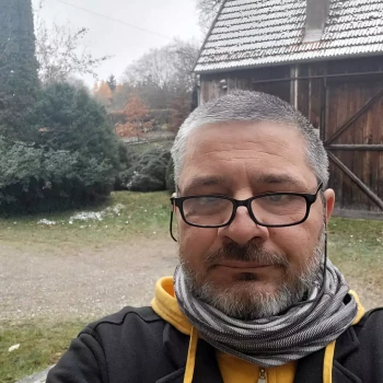 Opiekun: Radoslaw B.