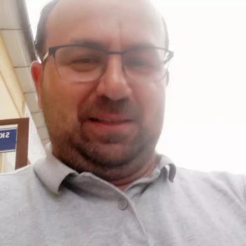 Opiekun: Piotr D.