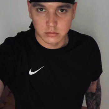 Opiekun: Paweł H.