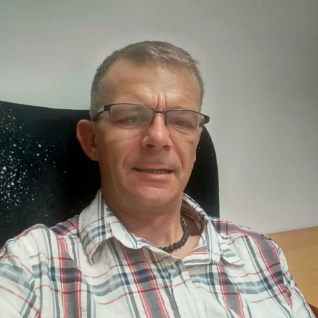 Szukam: Konrad B.